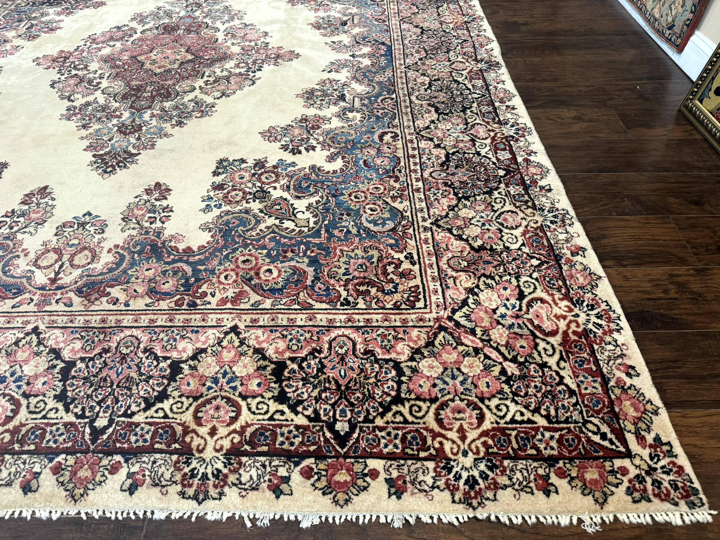 Persian Sarouk Rug 9x12 Ivory and Blue Hand Knotted Antique 1920s Semi Open Field Medallion