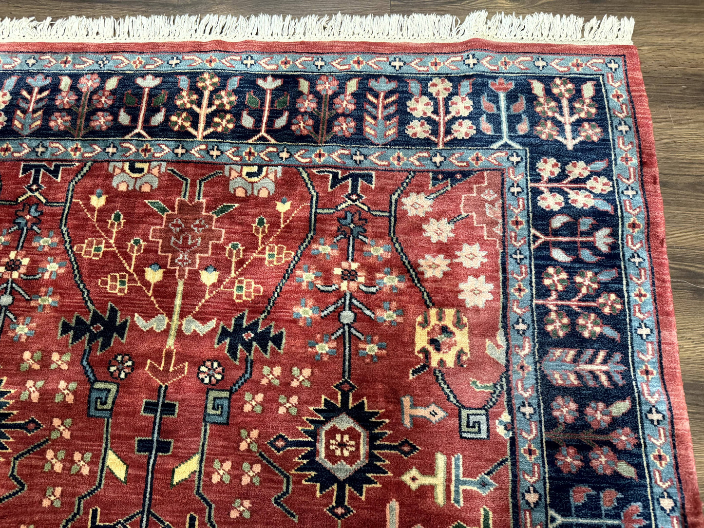 Indo Persian Heriz Serapi Rug 6x8 Handmade Wool Allover Pattern In Rust Red And Navy Blue