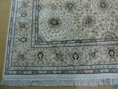 Handmade Wool Rug From Pakistan Oriental Floral 6x9 Vintage Carpet