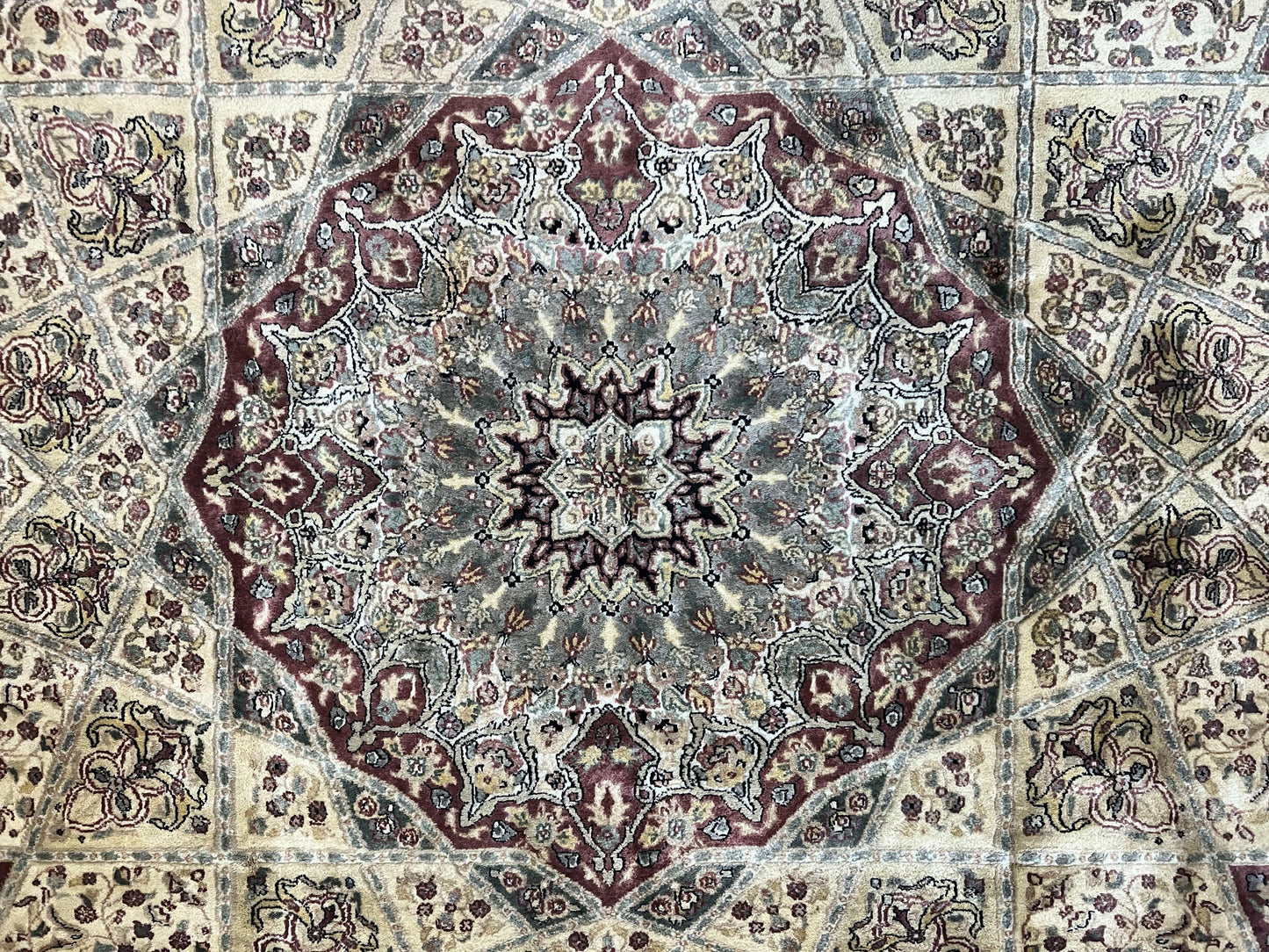 Indo Persian Rug 8x10, Dome Design, 210 KPSI, Handmade Vintage Wool Rug