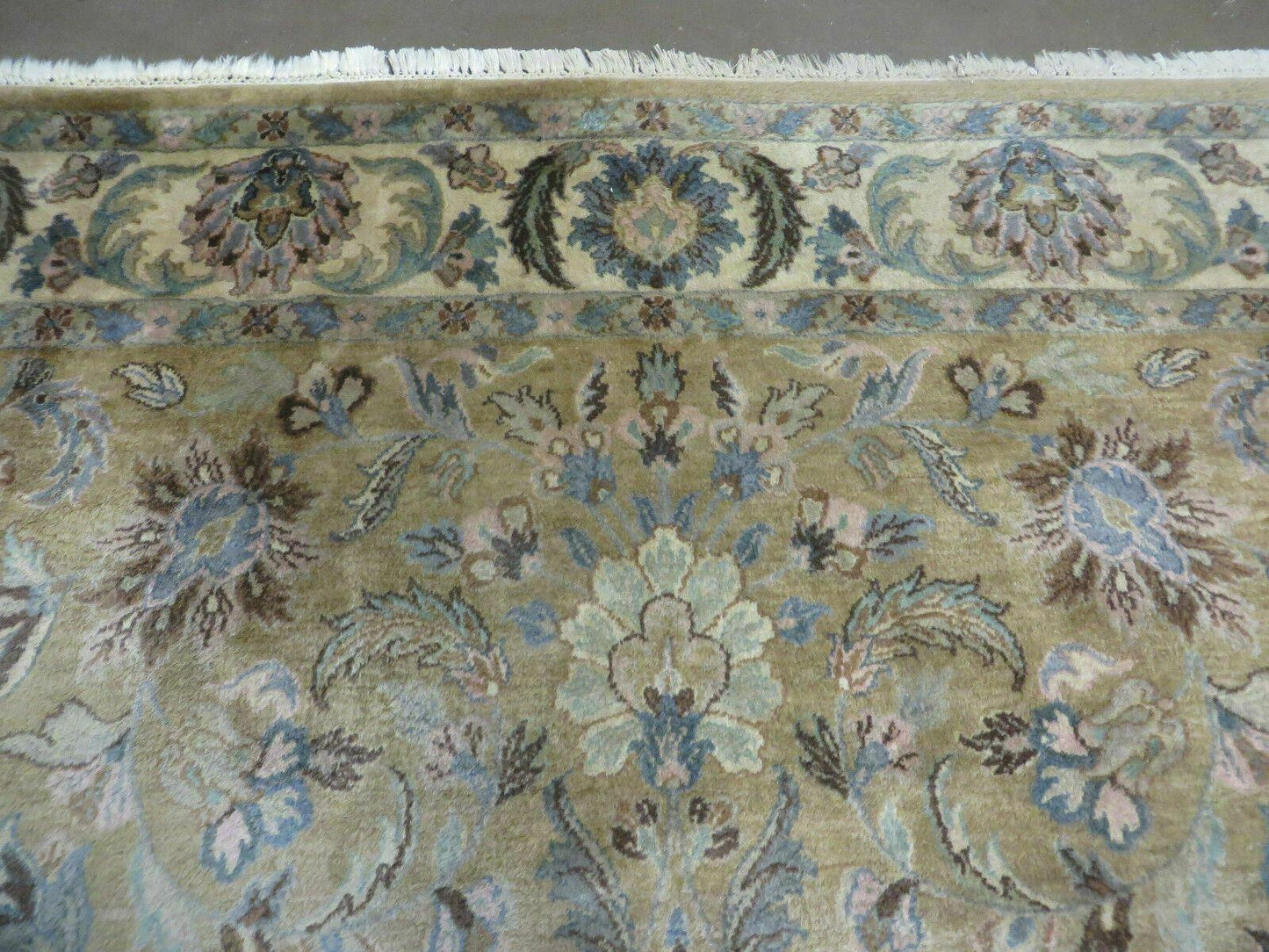 Jaipur Vintage Wool Rug Handcrafted Indian Floral