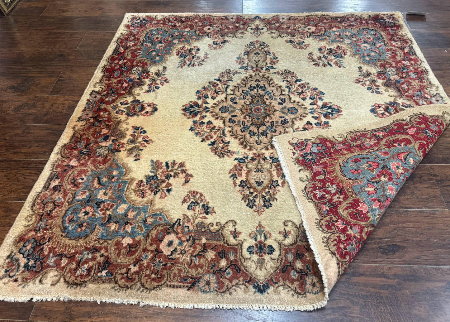Square Persian Kerman Rug, Beige/Cream and Light Blue, Traditional Persian Rug, 5.5 x 5.5 ft