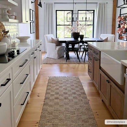 Checkered Jute Area Rug - Eco-Friendly Home Decor