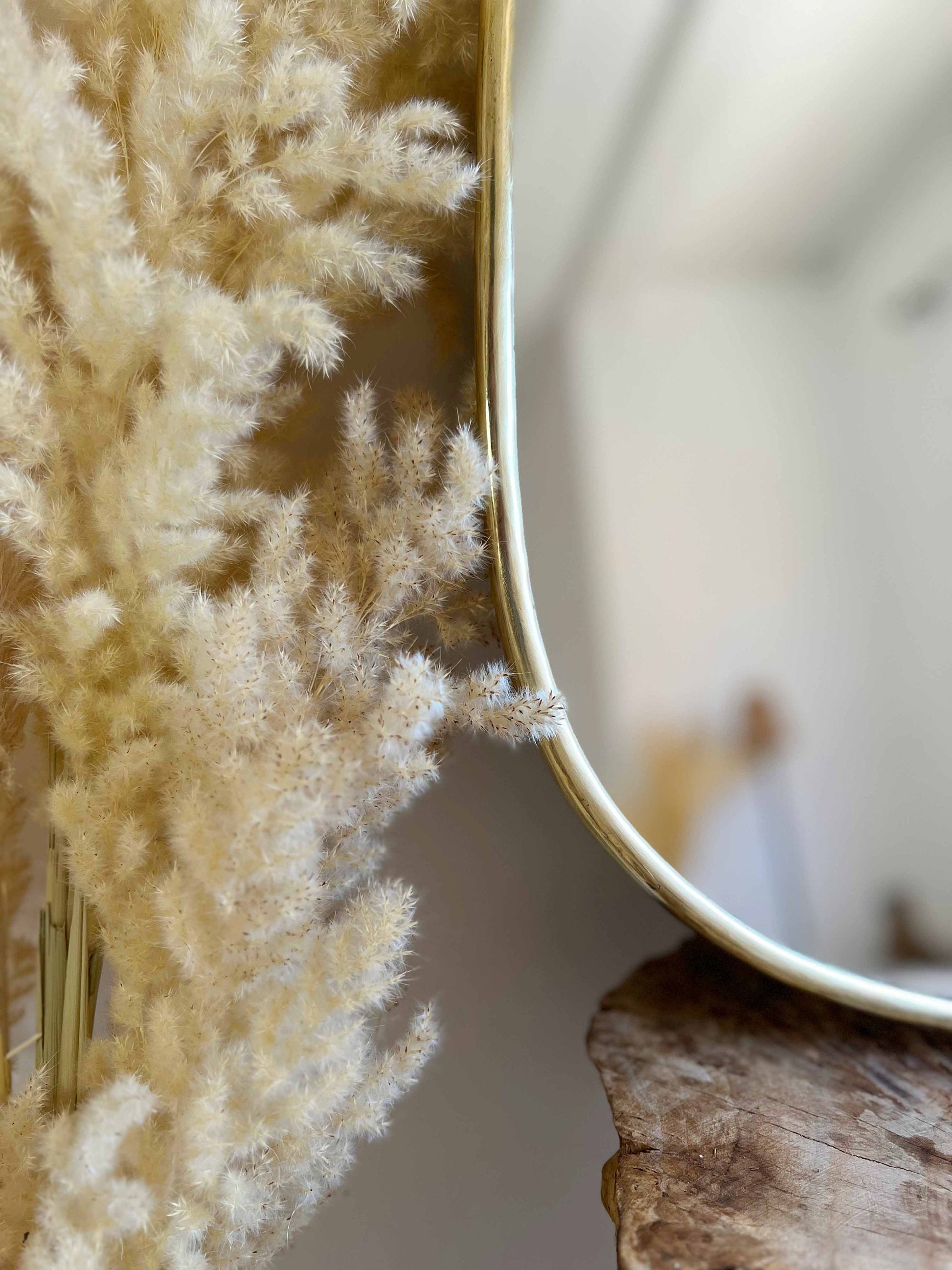 Irregular vanity mirror gold